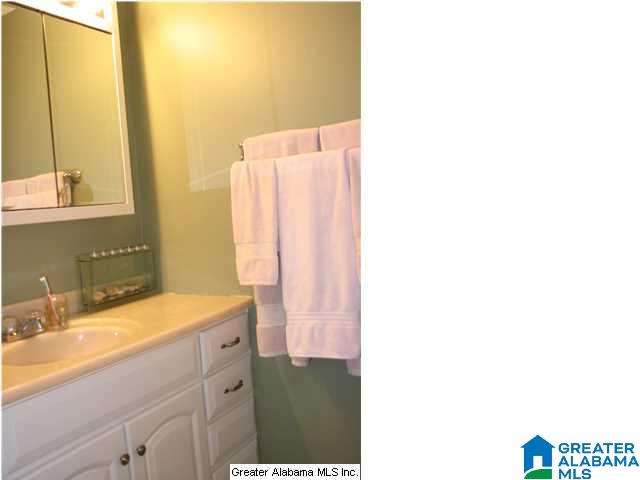 408 Running Brook Road, Unit 408 Hoover, AL 35226 - Photo 26 of 31