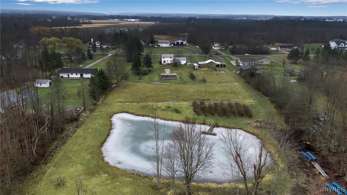 3212 Hickox Road Hamburg, NY 14075 - Photo 4 of 41