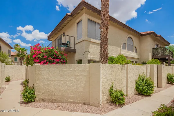 $359,900 | 8817 South 51st Street, Unit 1, Phoenix, AZ 85044