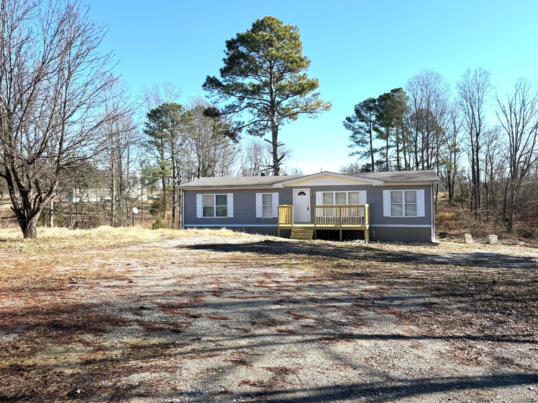 584 Rabbit Trail Road Leoma, TN 38468 - Photo 2 of 18 Gallery Image 2