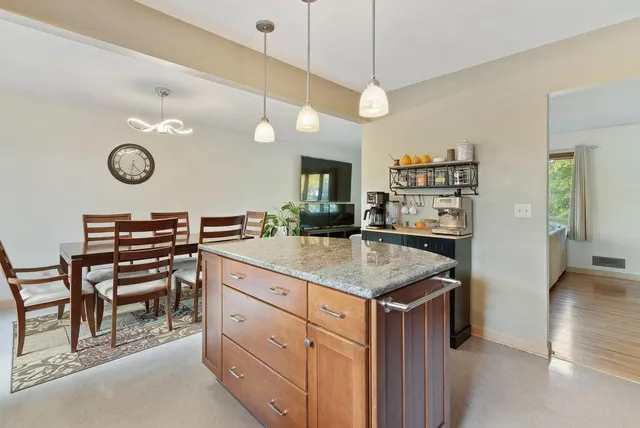 $430,900 | 6233 Birchwood Road, Woodbury, MN 55125