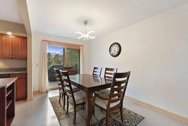 $430,900 | 6233 Birchwood Road, Woodbury, MN 55125