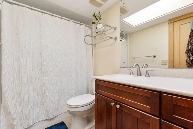 $430,900 | 6233 Birchwood Road, Woodbury, MN 55125