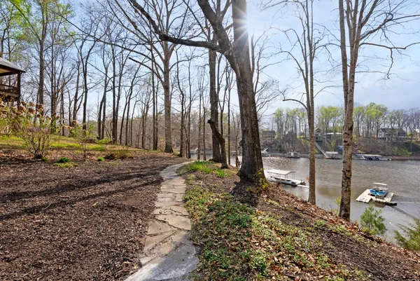$1,275,000 | 645 Wildwood Trace, Winchester, TN 37398