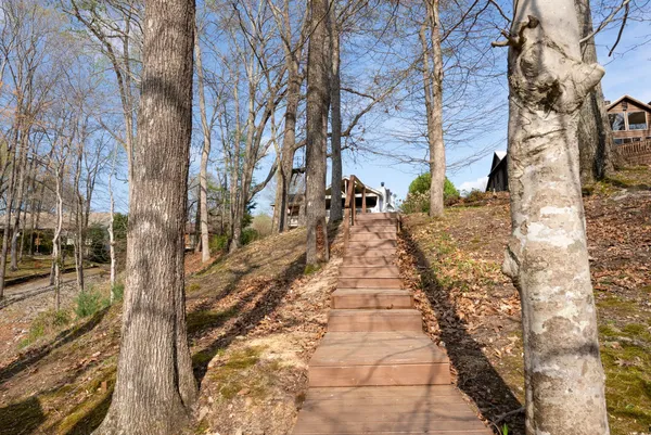 $1,275,000 | 645 Wildwood Trace, Winchester, TN 37398