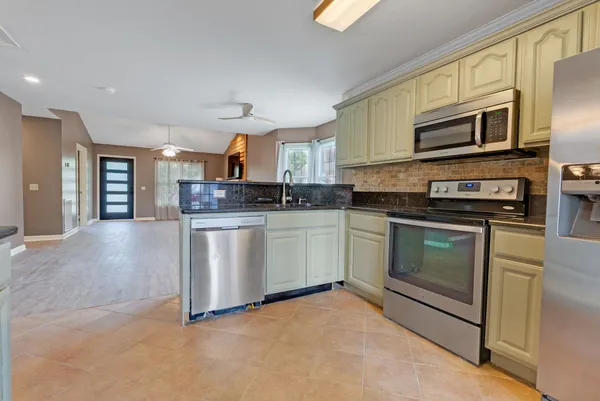 $1,275,000 | 645 Wildwood Trace, Winchester, TN 37398