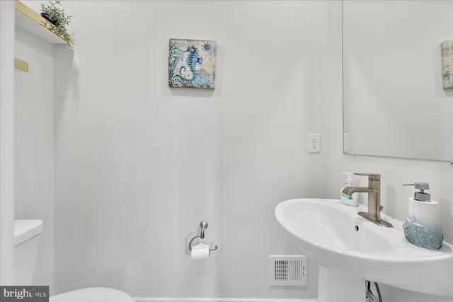 $549,900 | 9503 Seascape Lane, Unit 4, Berlin, MD 21811