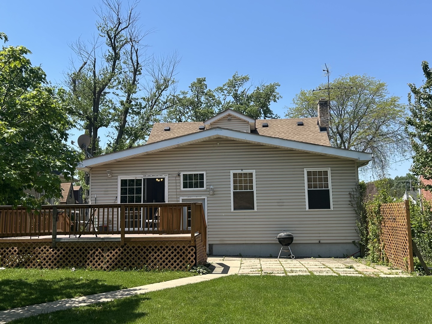 231 South Addison Street Bensenville, IL 60106 - Photo 3 of 5