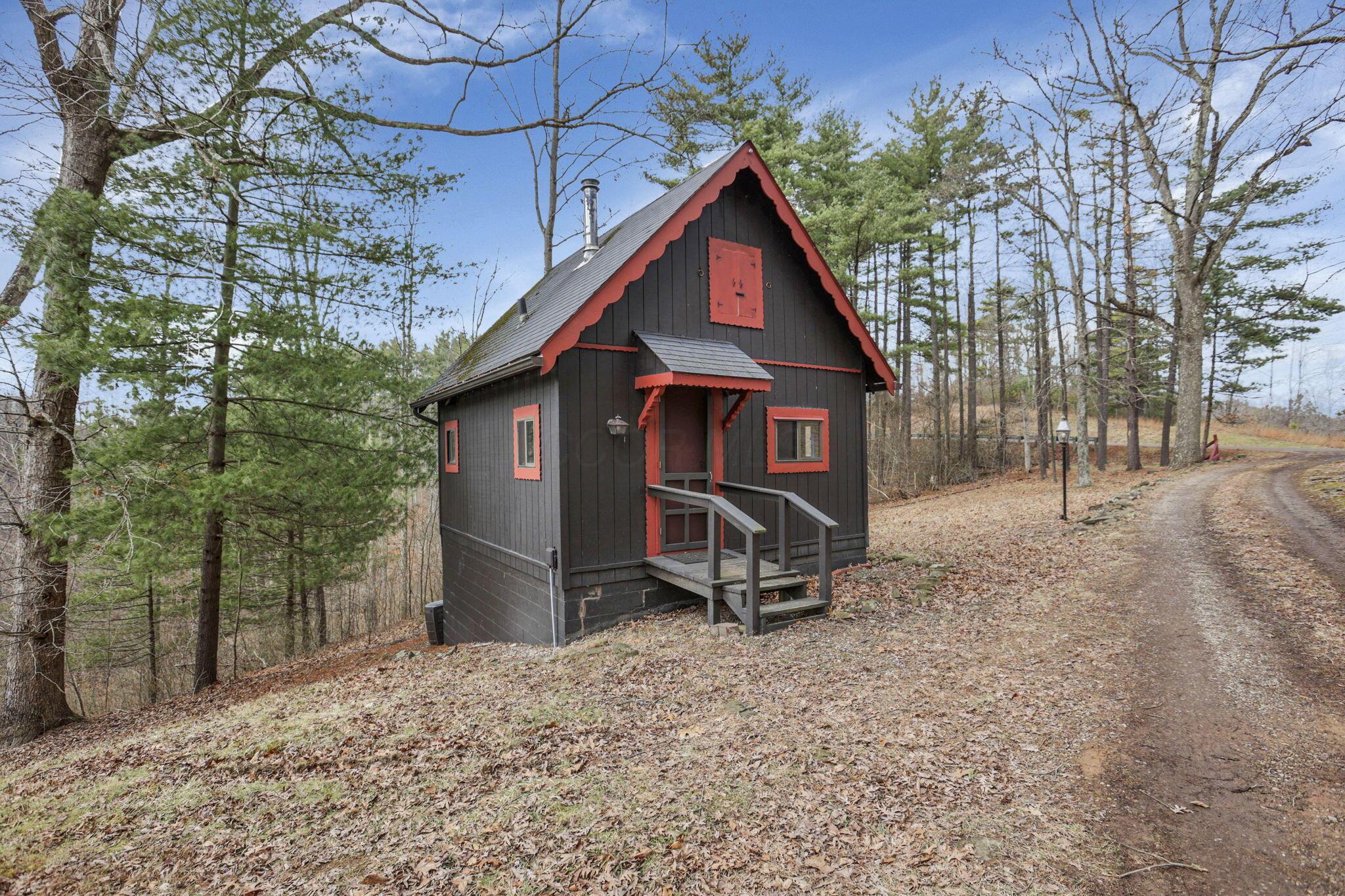 9050 Dalzell Road Lower Salem, OH 45745 - Photo 52 of 93 Cabin Side View - 9050 Dalzell Rd, Lower Salem, OH 45745