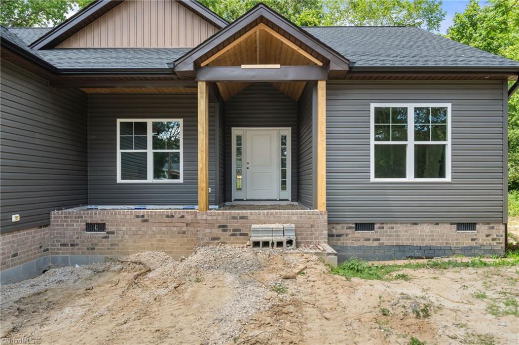 117 Myer Road Reidsville, NC 27320 - Photo 4 of 39