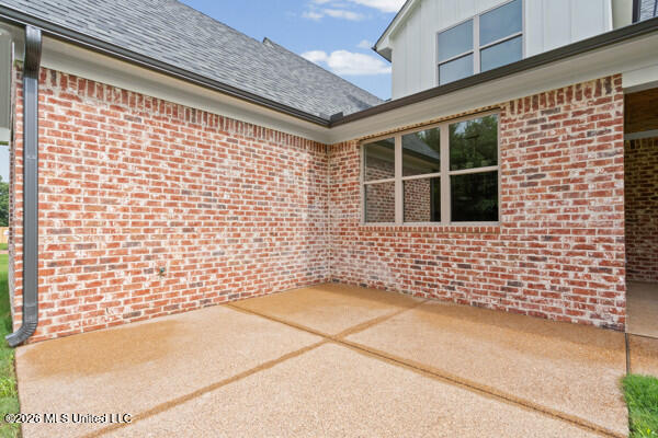 5416 Grayson Way Hernando, MS 38632 - Photo 35 of 39 75-back patio