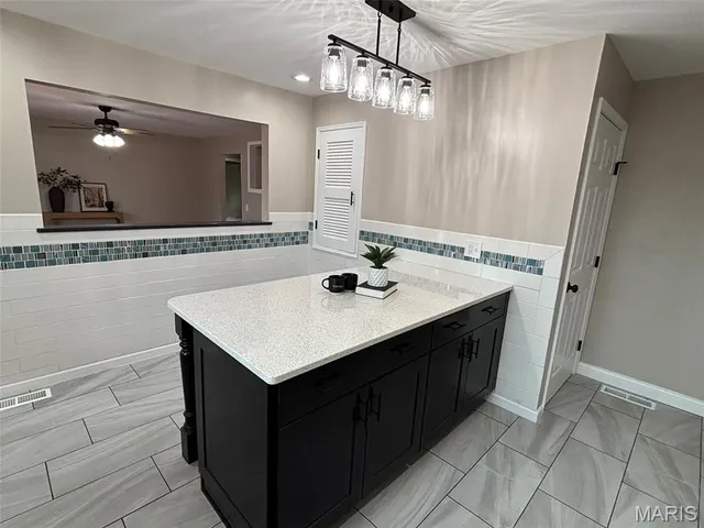 $300,000 | 3835 Greengrass Drive, Florissant, MO 63033