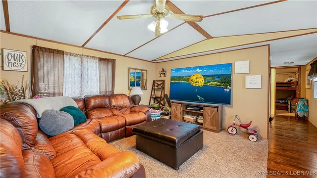 $299,900 | 39 Petticoat Junction, Camdenton, MO 65020