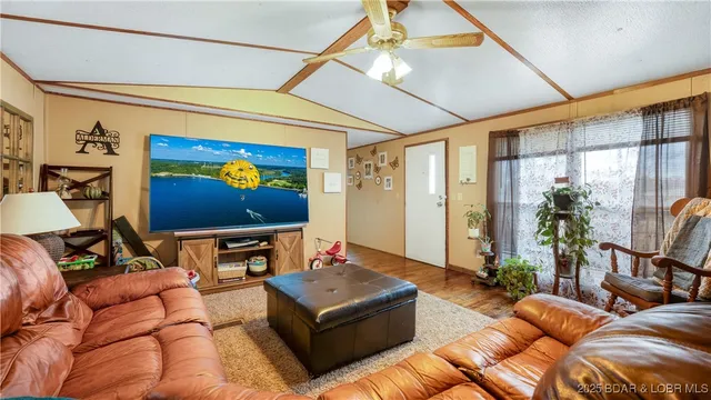 $299,900 | 39 Petticoat Junction, Camdenton, MO 65020