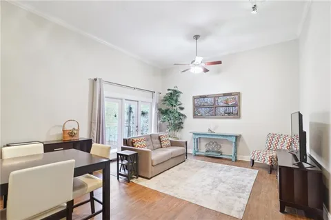 $285,000 | 760 Magazine Street, Unit 214, New Orleans, LA 70130