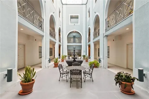 $285,000 | 760 Magazine Street, Unit 214, New Orleans, LA 70130