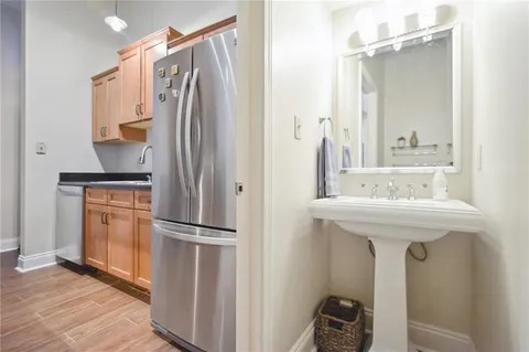 $285,000 | 760 Magazine Street, Unit 214, New Orleans, LA 70130