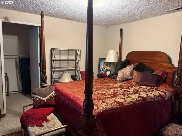 $425,000 | 87511 Tiernan Road, Mapleton, OR 97453