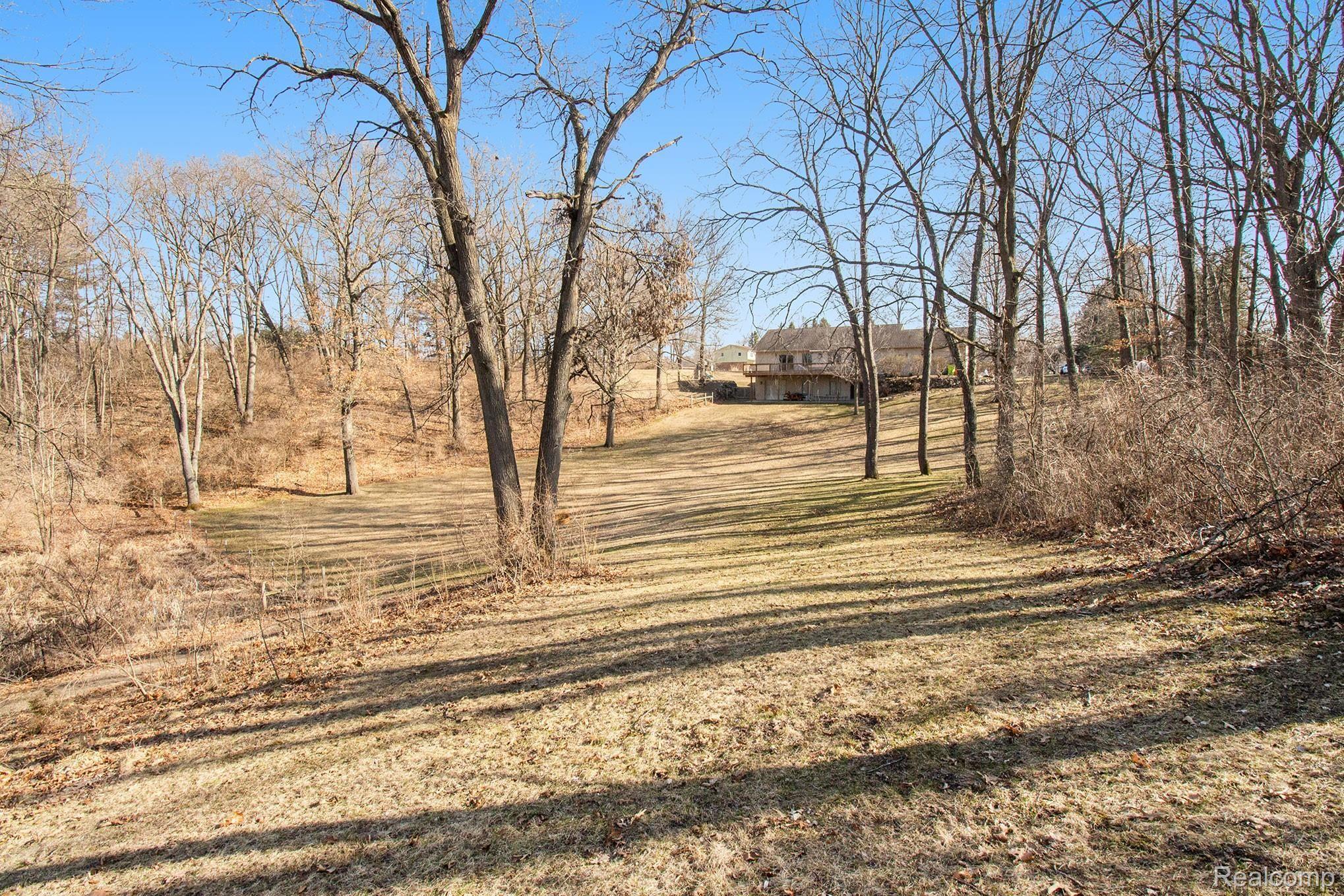 8533 Clyde Road Fenton, MI 48430 - Photo 26 of 30 IMG_3451.jpg