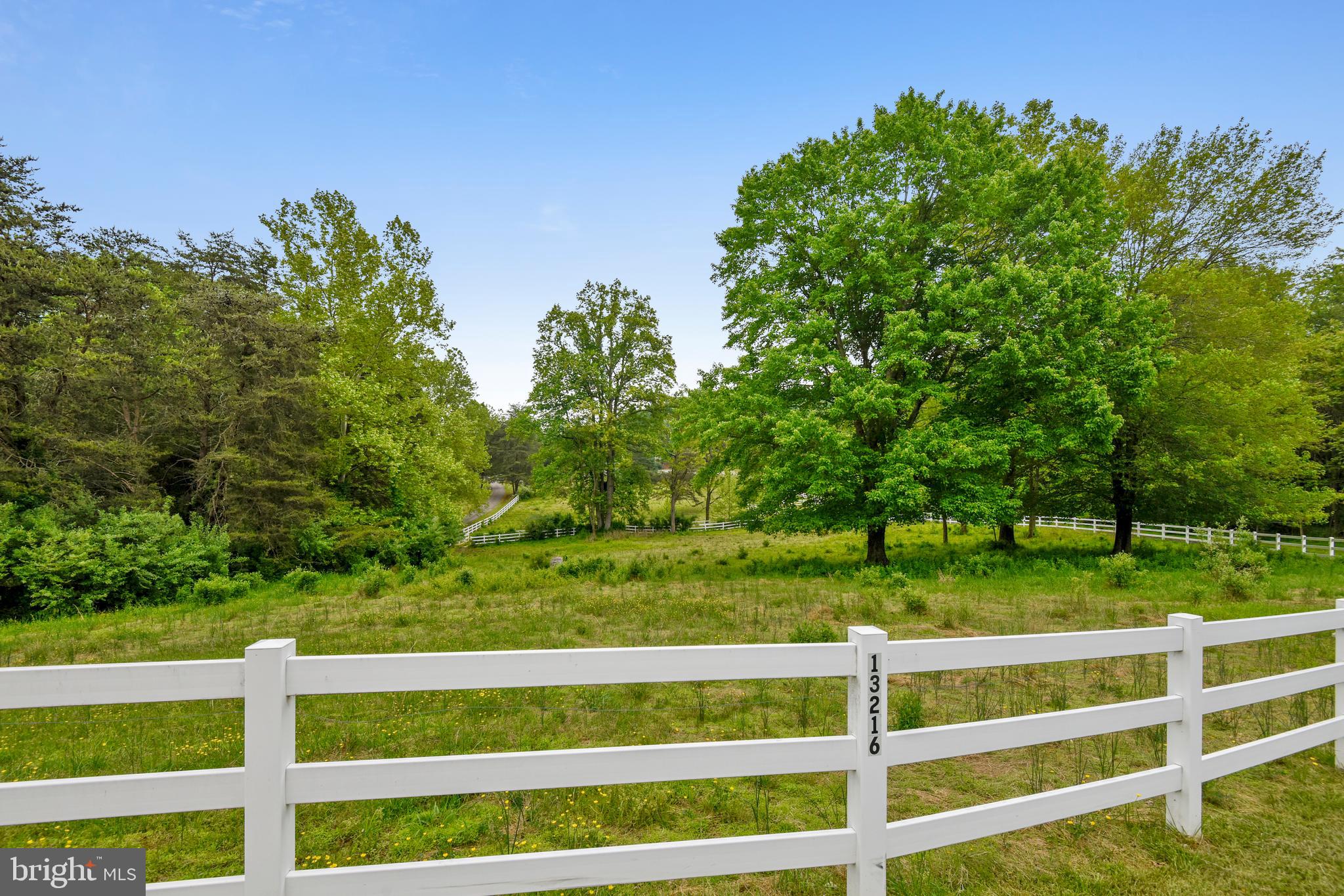 13216 Compton Road Clifton, VA 20124 - Photo 54 of 79 Exterior - fencing and pastures