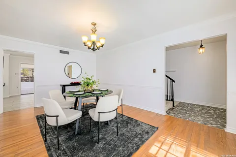 $329,999 | 5801 Windvale Drive, Windcrest, TX 78239