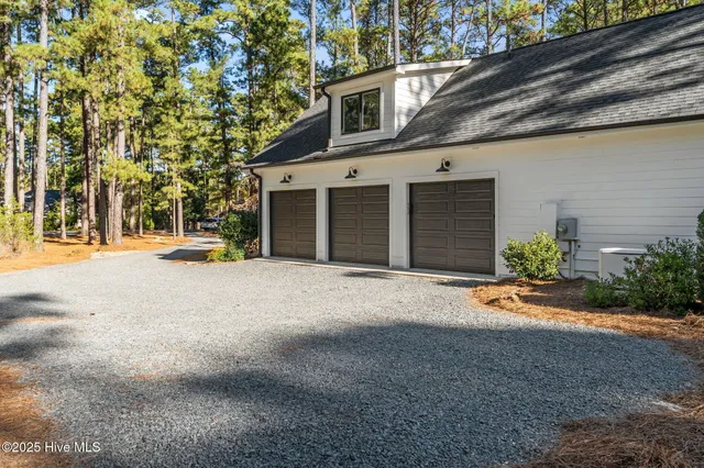 $850,000 | 6 Hobkirk Court, Pinehurst, NC 28374