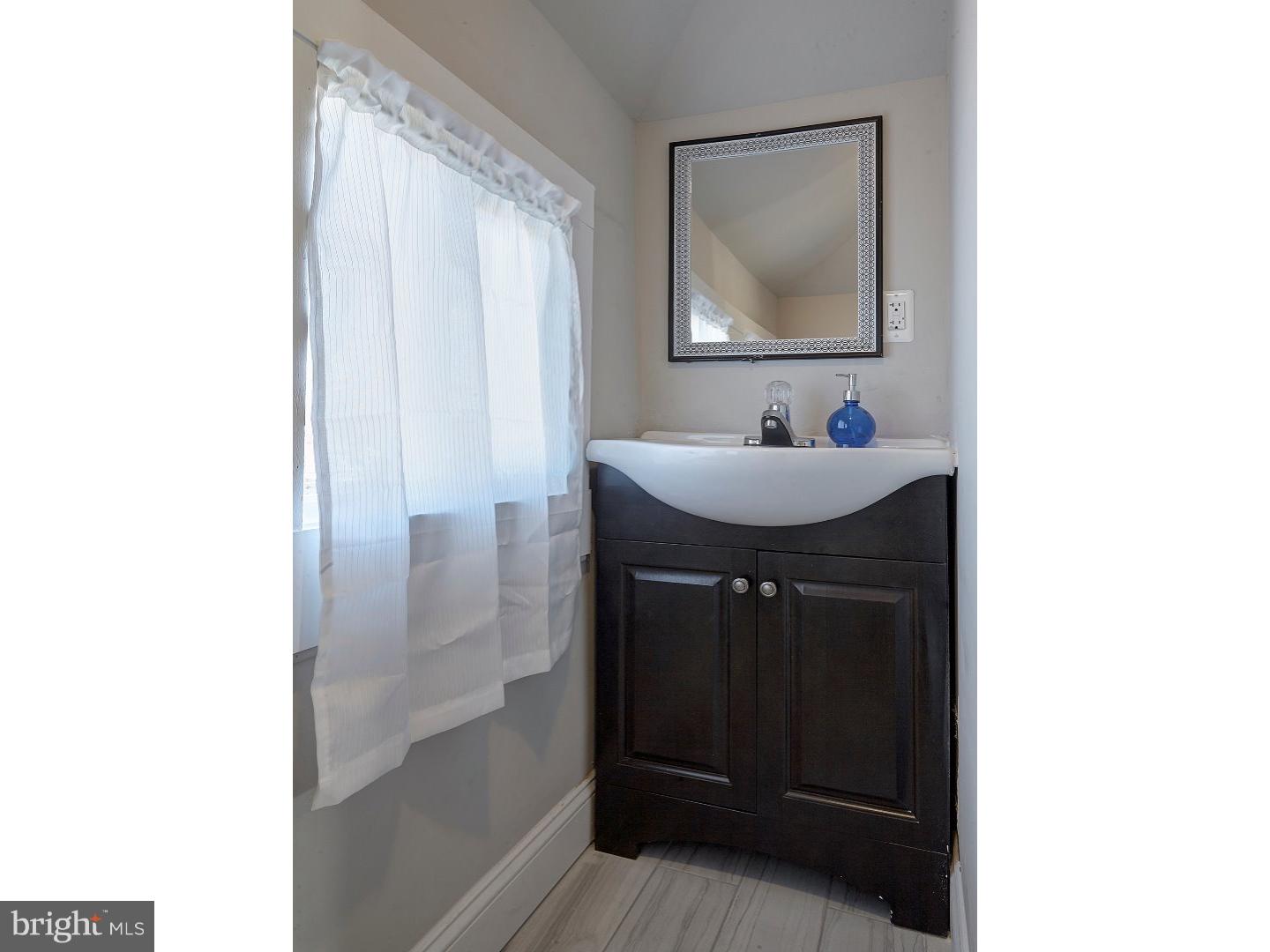 228 South Fellowship Road Maple Shade, NJ 08052 - Photo 16 of 25 Master Bathroom