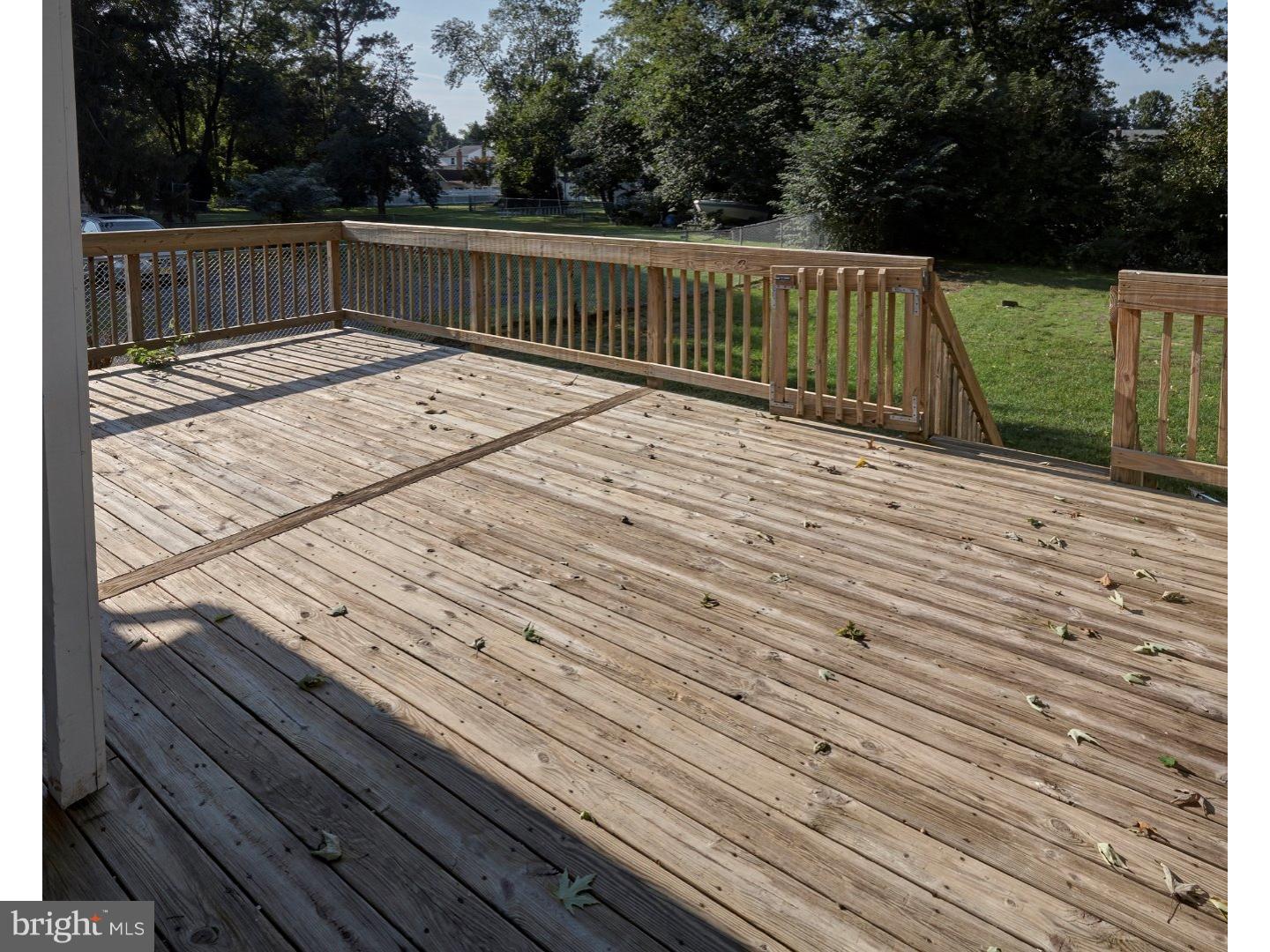 228 South Fellowship Road Maple Shade, NJ 08052 - Photo 23 of 25 Deck