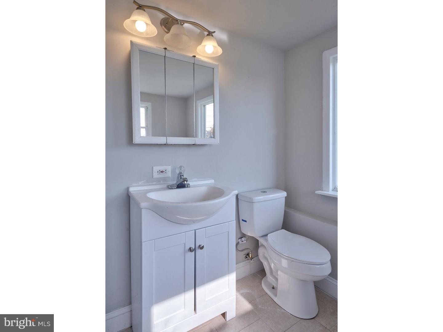 228 South Fellowship Road Maple Shade, NJ 08052 - Photo 8 of 25 Bathroom