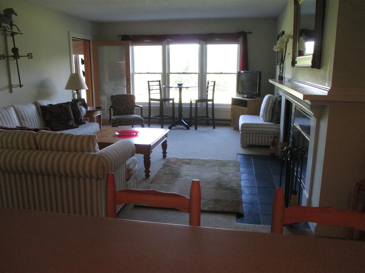 92 Noon Peak Road, Unit D1 Waterville Valley, NH 03215 - Photo 7 of 27 Gallery Image 7