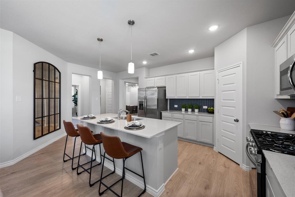 1808 Apache Circle Cleburne, TX 76033 - Photo 9 of 30