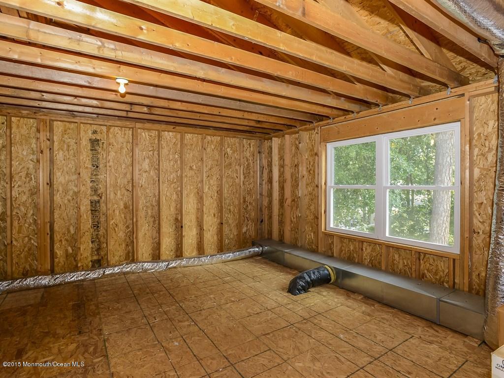323 Durand Road Neptune Township, NJ 07753 - Photo 26 of 26 026_Upper Level