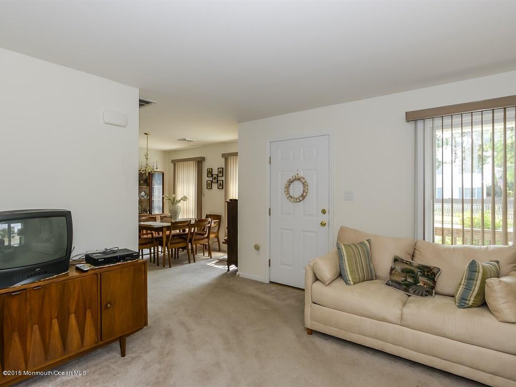 323 Durand Road Neptune Township, NJ 07753 - Photo 9 of 26 008_Living Room