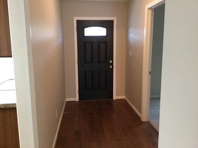 450 Strutter Trail Aiken, SC 29801 - Photo 2 of 17 Front Hallway
