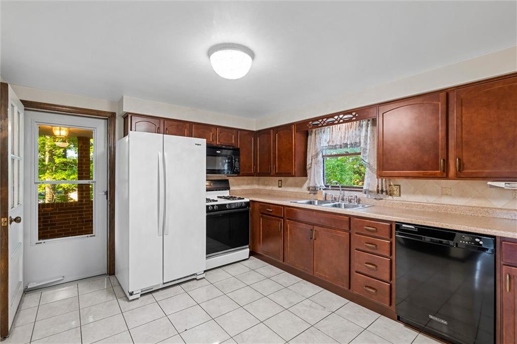 420 Sarver Road Sarver, PA 16055 - Photo 9 of 49 Gallery Image 9
