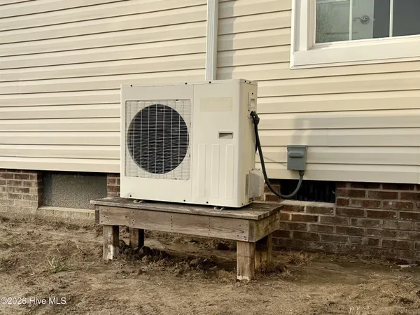 $290,000 | 1279 Center Hill Highway, Hertford, NC 27944