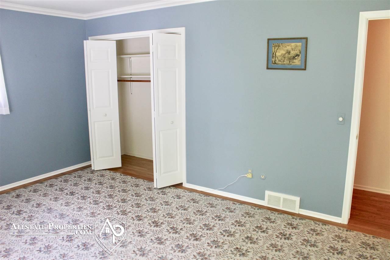 3133 East Frances Road Clio, MI 48420 - Photo 8 of 40 50013508-7.JPG