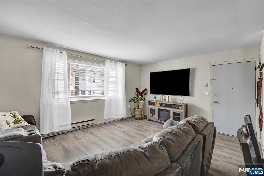 103 Houston Street Newark, NJ 07105 - Photo 13 of 29