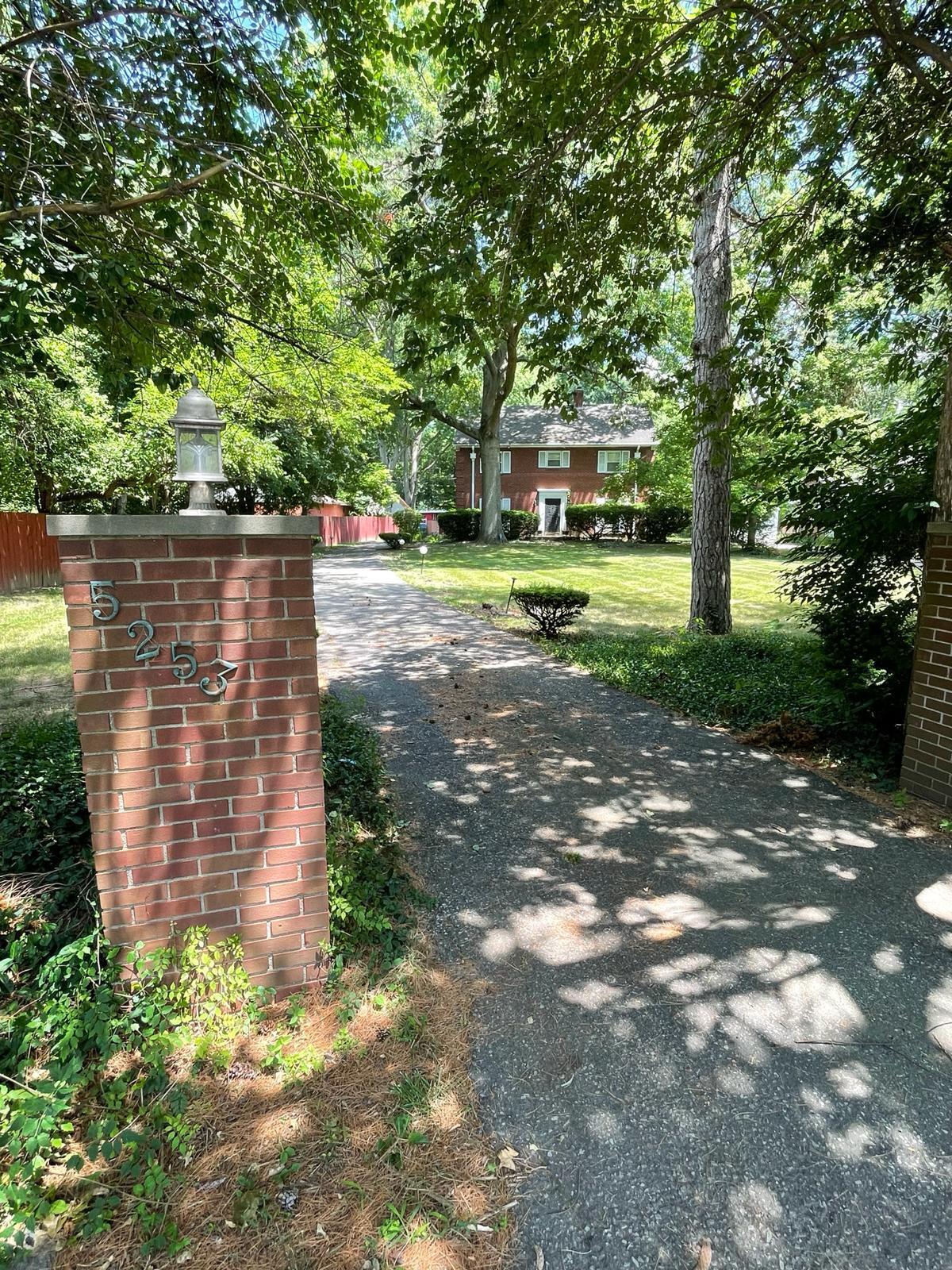 5253 Michigan Road Indianapolis, IN 46228 - Photo 2 of 32 Gallery Image 2