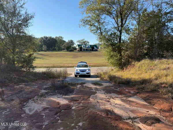 $38,500 | 1.79-acres Crenshaw Road, Lucedale, MS 39452