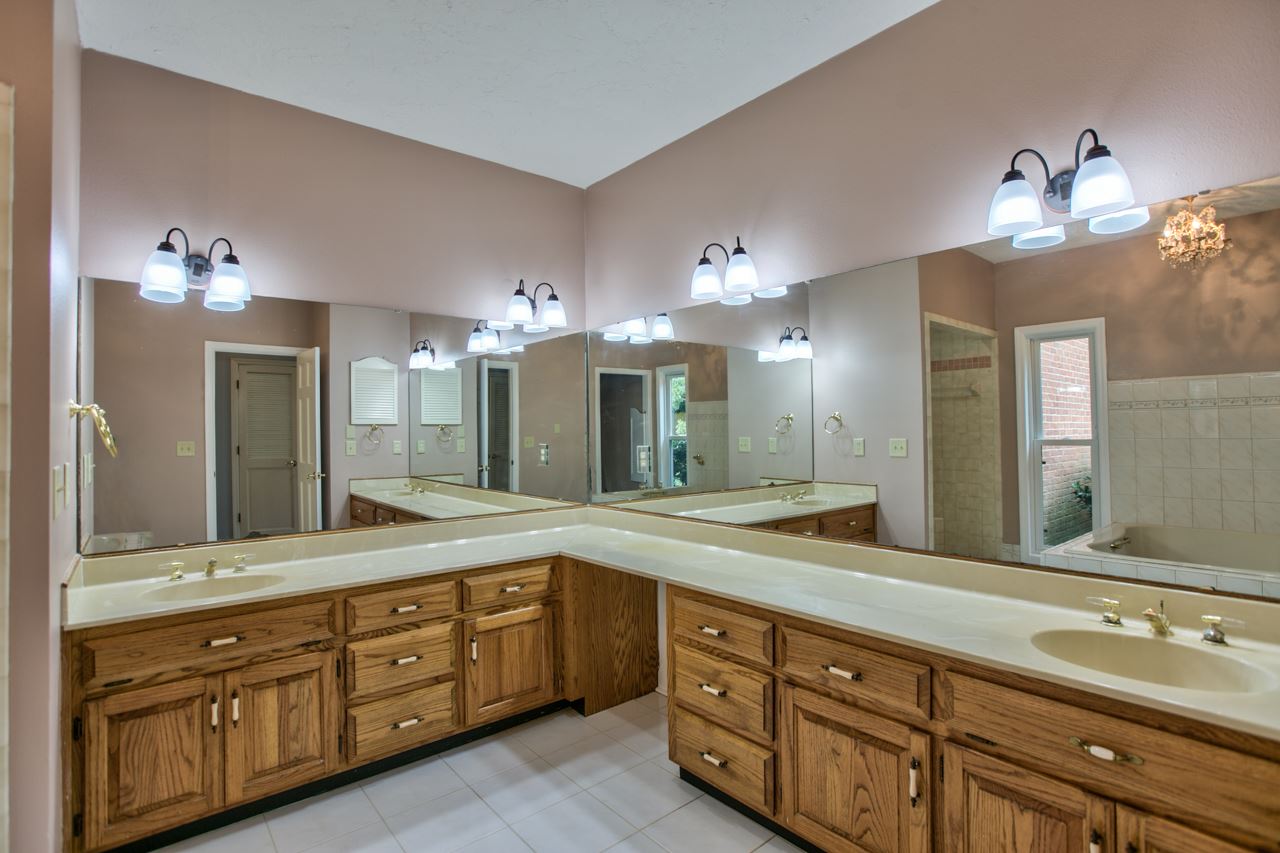 4775 Highgrove Road Tallahassee, FL 32309 - Photo 17 of 33 Gallery Image 17