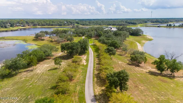 $2,000,000 | 15702 Highway 77, Southport, FL 32409