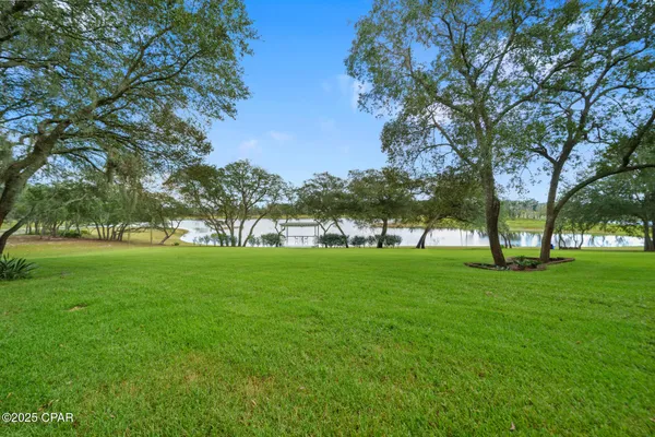 $1,800,000 | 15702 Highway 77, Southport, FL 32409