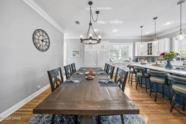 $1,800,000 | 15702 Highway 77, Southport, FL 32409