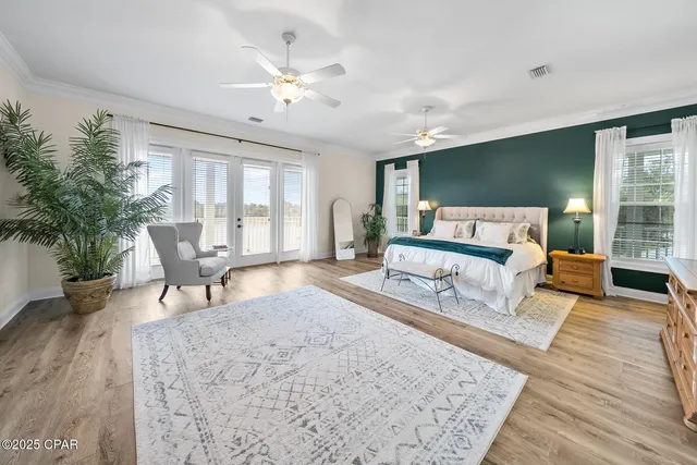 $2,000,000 | 15702 Highway 77, Southport, FL 32409