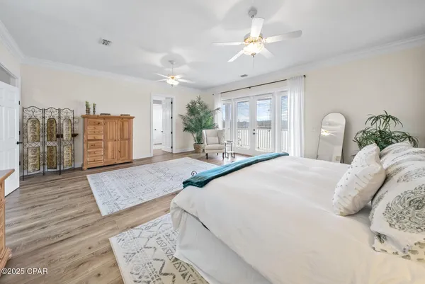 $1,800,000 | 15702 Highway 77, Southport, FL 32409