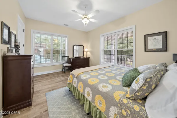 $1,800,000 | 15702 Highway 77, Southport, FL 32409