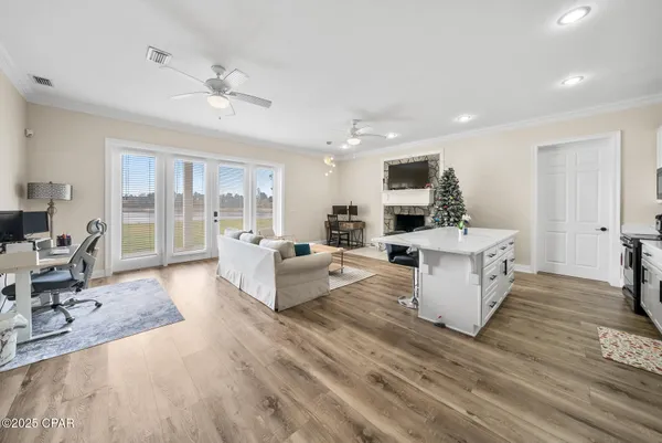 $1,800,000 | 15702 Highway 77, Southport, FL 32409