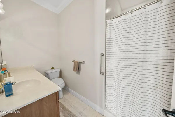 $1,800,000 | 15702 Highway 77, Southport, FL 32409