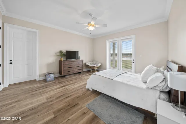 $2,000,000 | 15702 Highway 77, Southport, FL 32409